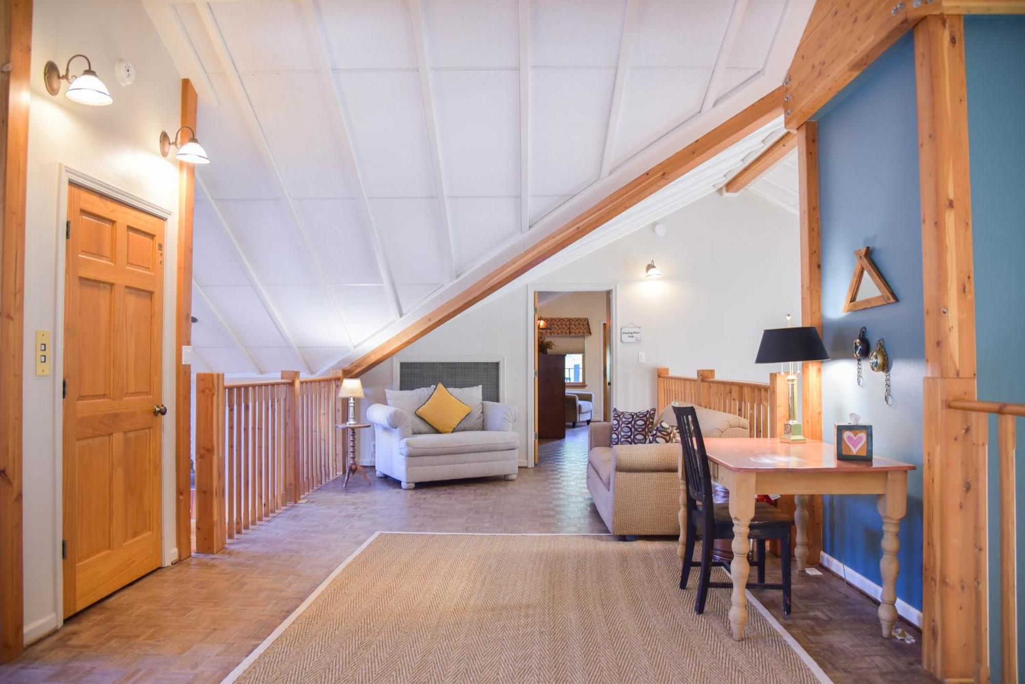 River Lyric Lodge - Formerly Double Dog Red River Eksteriør billede